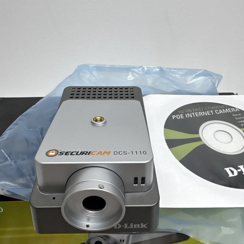 D-Link DCS-1110 10 Fast Ethernet PoE Internet Security Camera ~ Sealed
